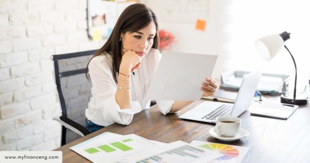 %focus keyword% Amazon Finance Manager Role